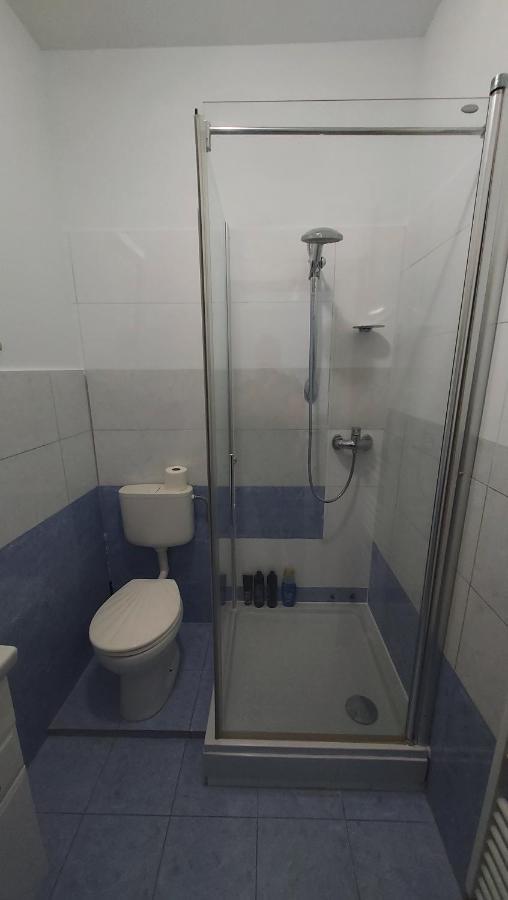 Apartments Cezar Vinkuran Kültér fotó