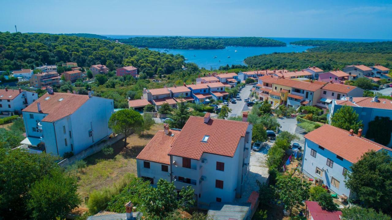 Apartments Cezar Vinkuran Kültér fotó
