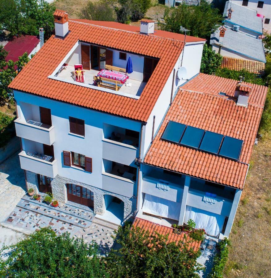 Apartments Cezar Vinkuran Kültér fotó