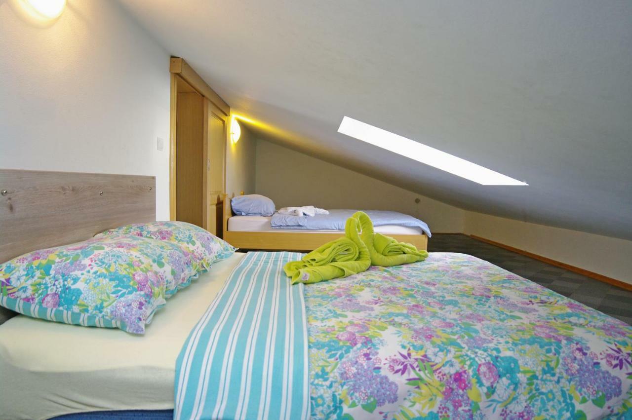 Apartments Cezar Vinkuran Kültér fotó