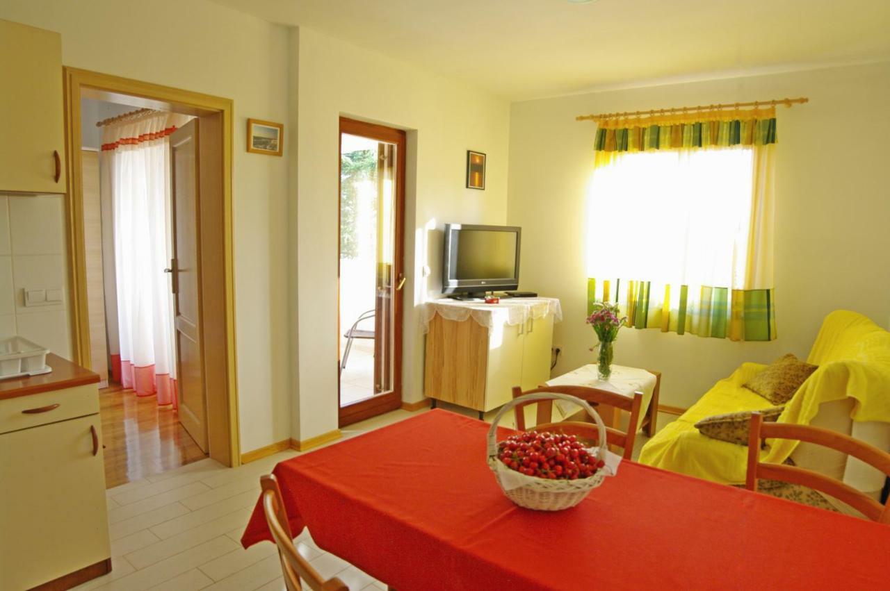 Apartments Cezar Vinkuran Kültér fotó